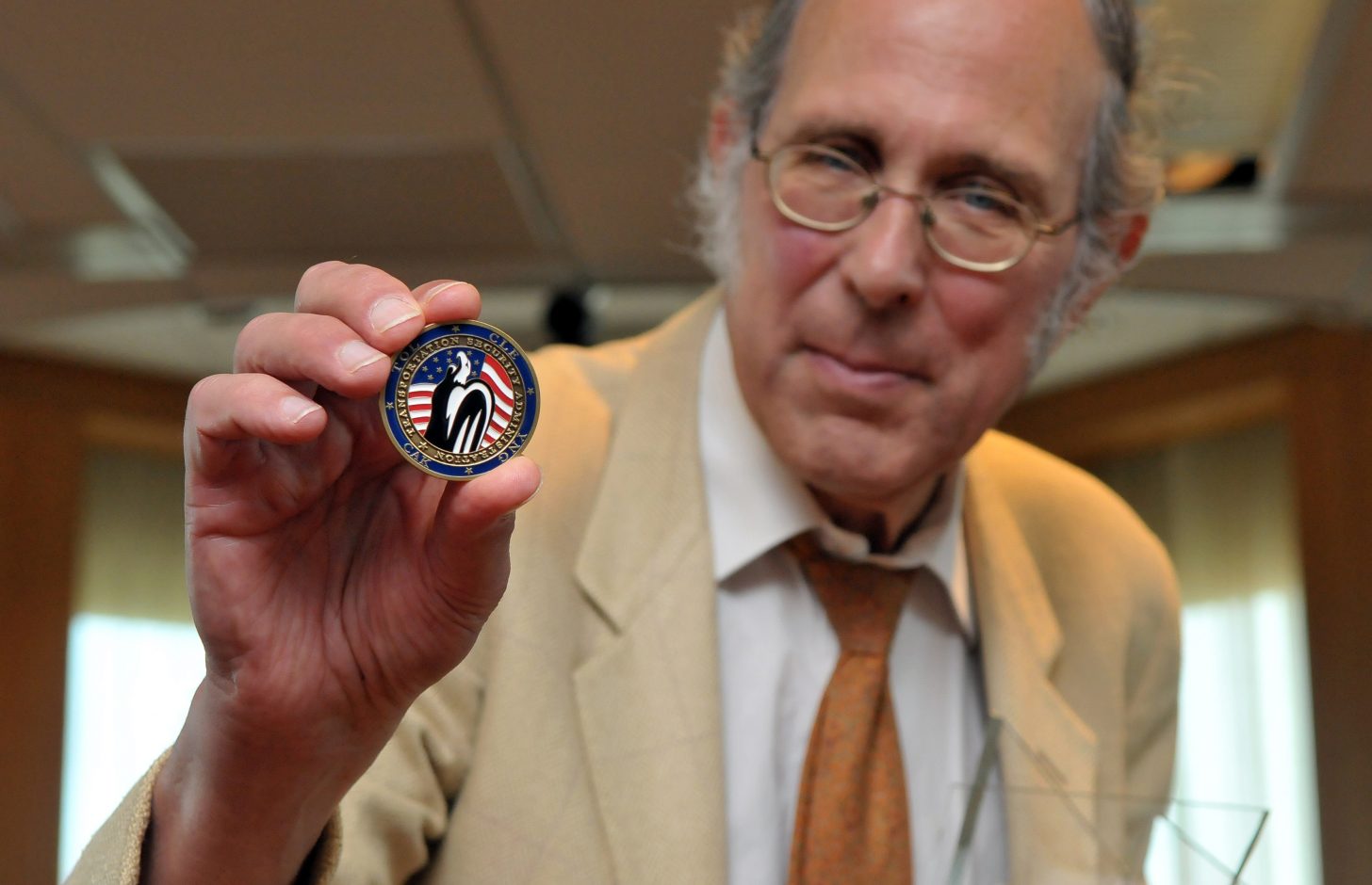 Michael Silevitch accepts an award